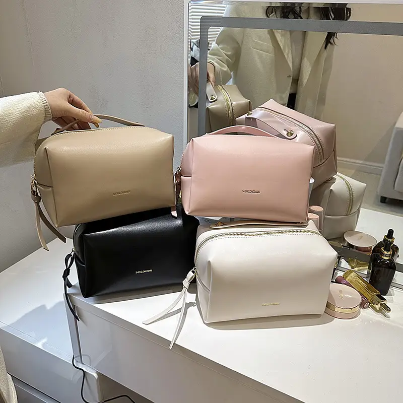 Large Capacity Pu Cosmetic Bag for Women