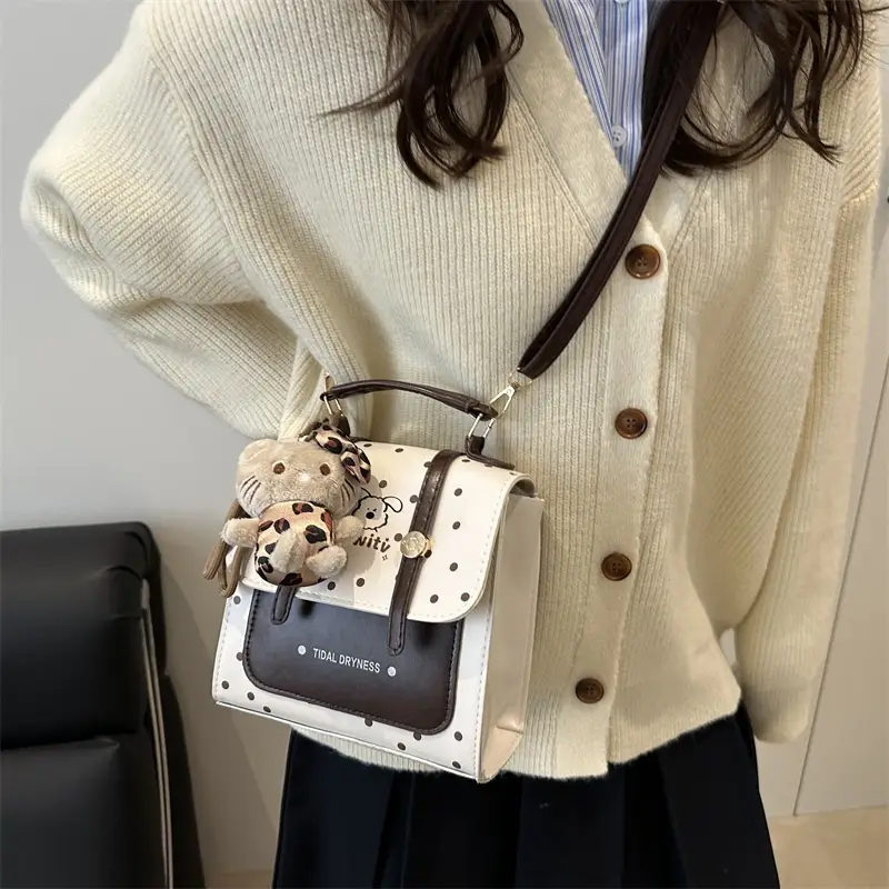 2025 New Commuter Bag for Women Retro Crossbody Leather - Image 5