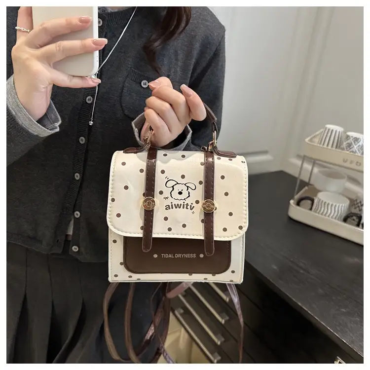 2025 New Commuter Bag for Women Retro Crossbody Leather — feature 11