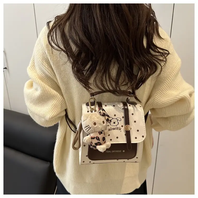2025 New Commuter Bag for Women Retro Crossbody Leather — feature 16