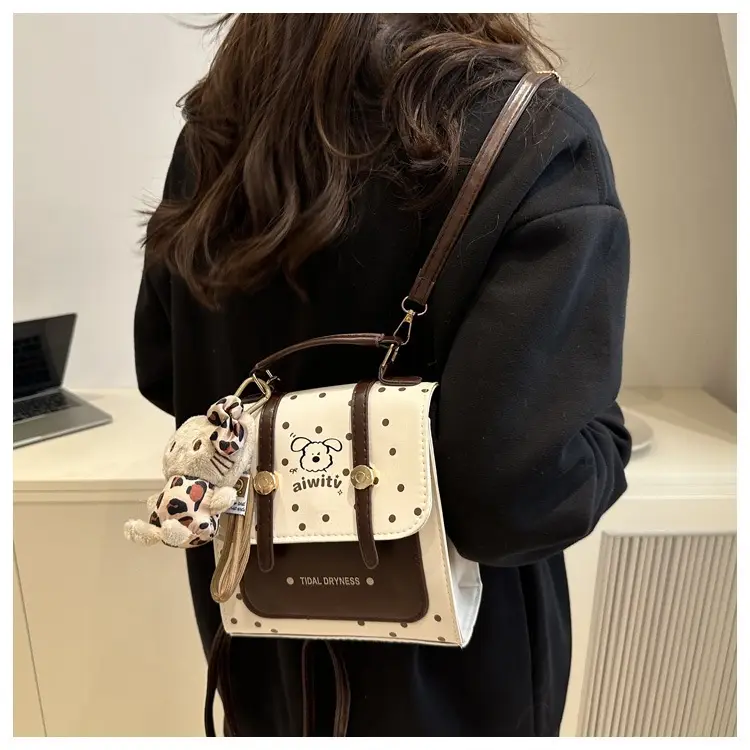 2025 New Commuter Bag for Women Retro Crossbody Leather — feature 19