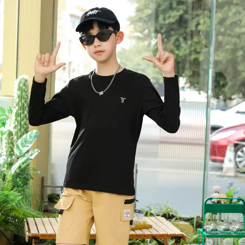 Boys Long Sleeve Cotton T-Shirt Medium Large - Image 2