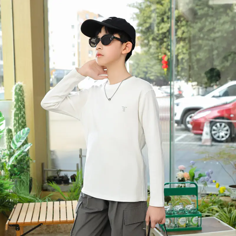 Boys Long Sleeve Cotton T-Shirt Medium Large - Image 3