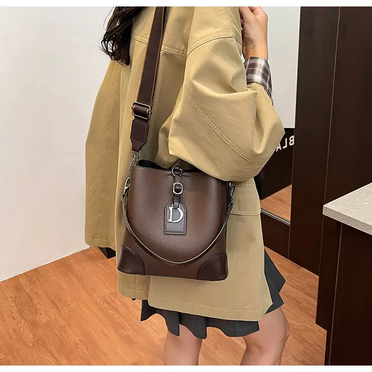 Women's Brown Bucket Bag Large Capacity Korean Style — feature 13