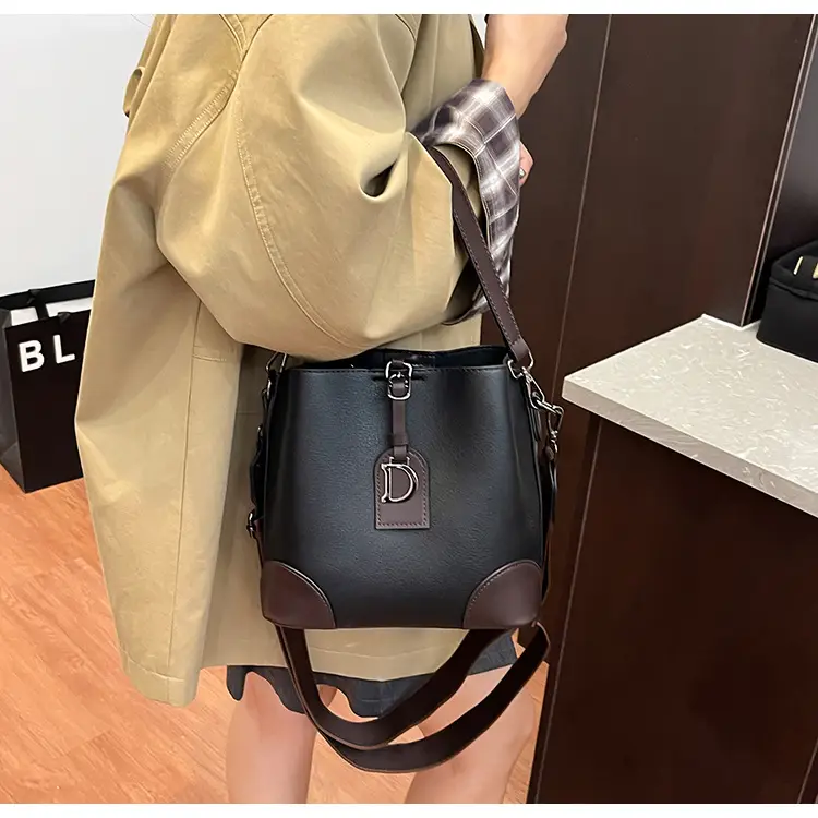 Women's Brown Bucket Bag Large Capacity Korean Style — feature 18