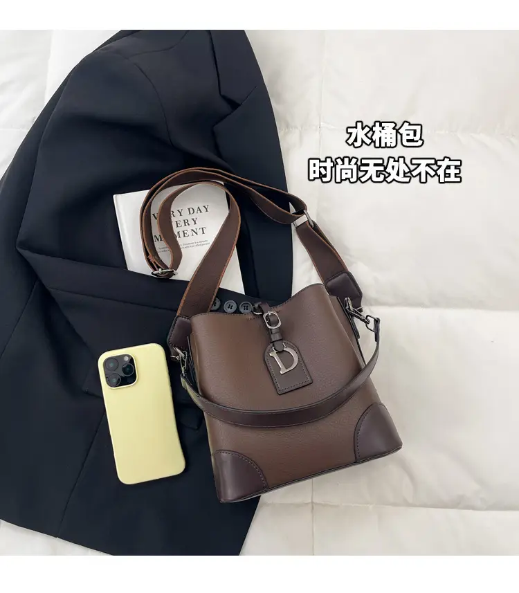 Women's Brown Bucket Bag Large Capacity Korean Style — feature 5