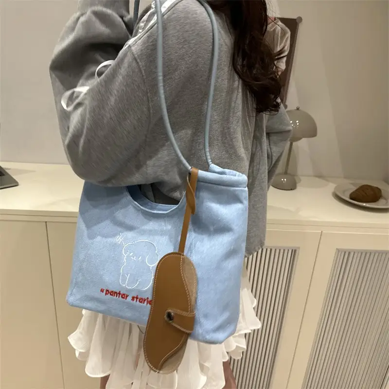 Female Korean Niche Puppy Large Capacity Tote Bag - Image 5