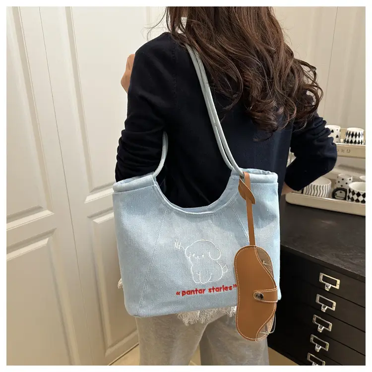 Female Korean Niche Puppy Large Capacity Tote Bag — feature 13
