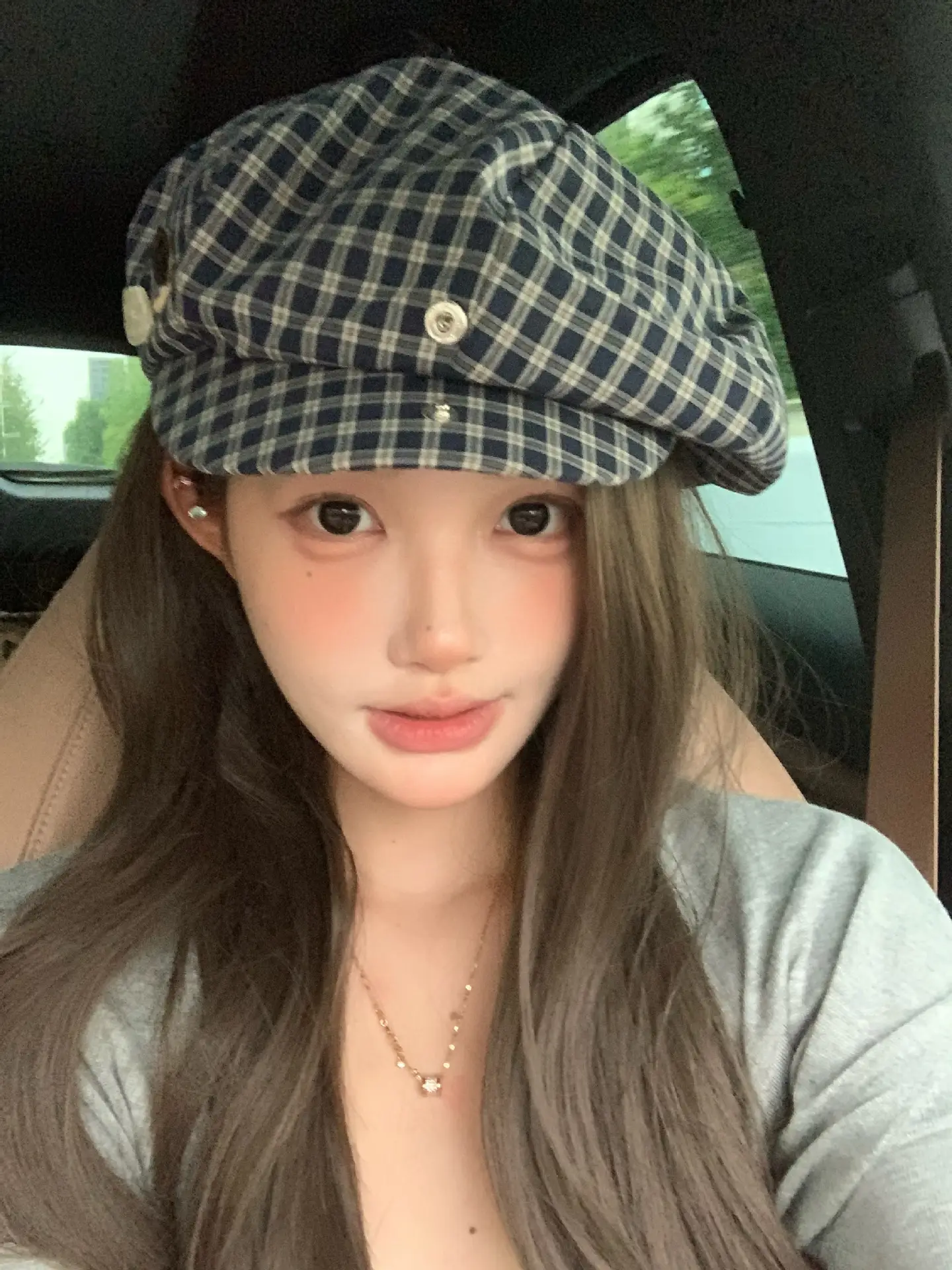2025 Korean Plaid Duckbill Cap for Women — feature 1