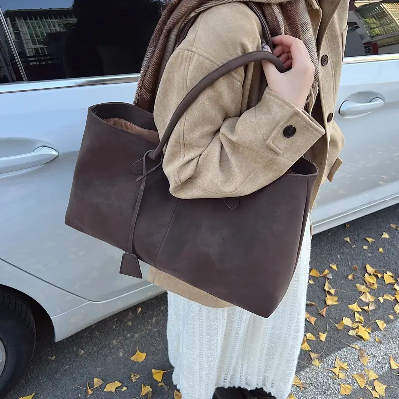 Retro Brown Crossbody Tote Bag for Women - Image 7