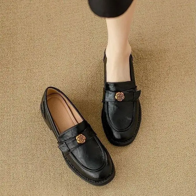 Mary Jane Soft Leather Camellia Loafers Women's 2025 Autumn New Small Leather Shoes Commuting Thick Slip-On Shoes - Image 5