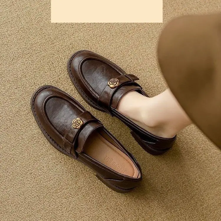 Mary Jane Soft Leather Camellia Loafers Women's 2025 Autumn New Small Leather Shoes Commuting Thick Slip-On Shoes - Image 2