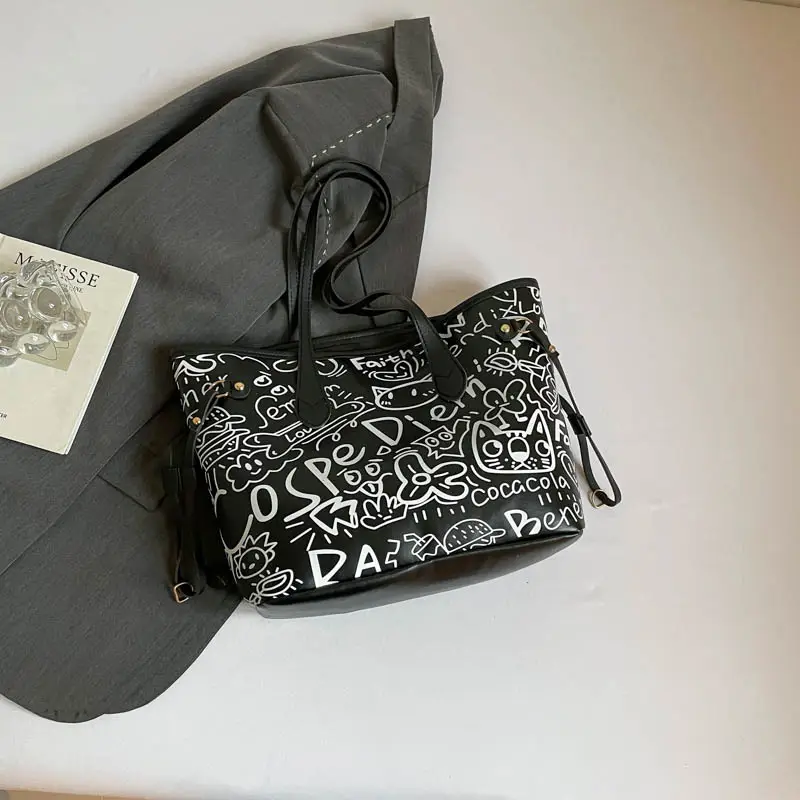 Korean Graffiti Shoulder Bag 2025 New Casual Large Capacity - Image 2