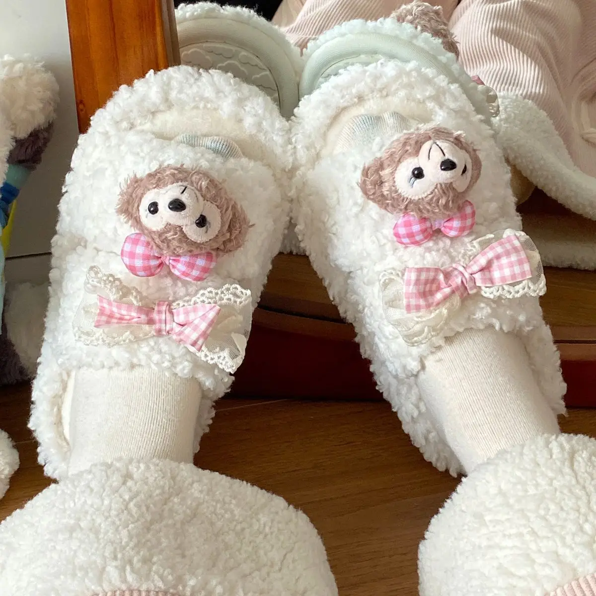 Cute Cartoon Plush Bow Bear Slippers for Women — feature 27