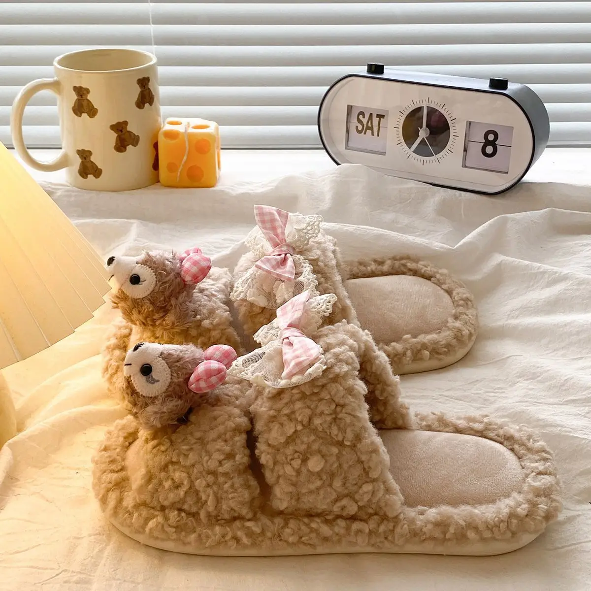 Cute Cartoon Plush Bow Bear Slippers for Women — feature 37