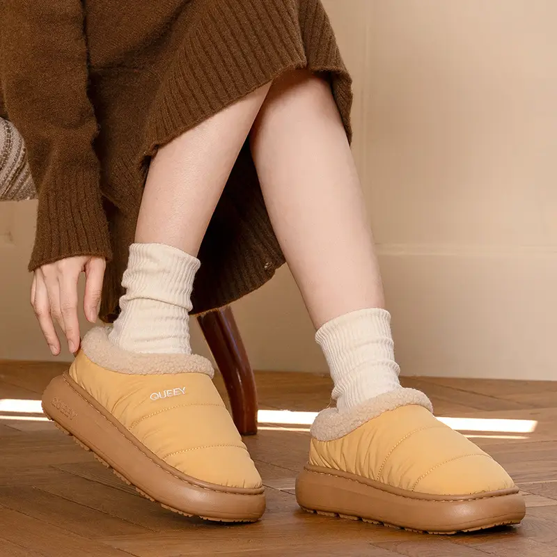 2026 New Cotton Slippers for Women, Suitable for Outdoor Wear in Winter, Waterproof, Fleece-Lined, Warm, Closed-Back, Home Plush Cotton Shoes for Couples