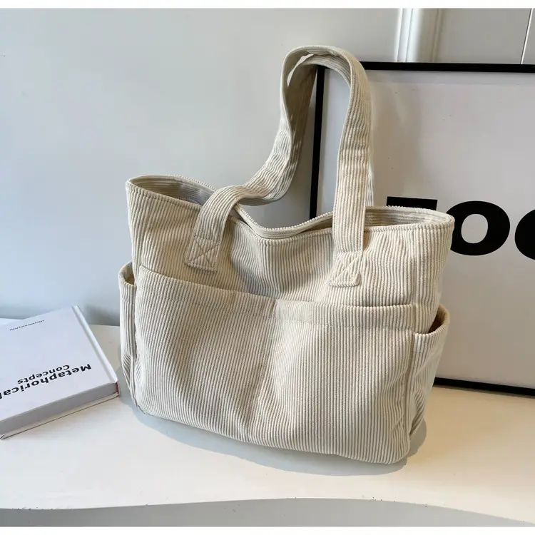 Japanese Style Canvas Crossbody Bag Large Capacity Olive Green — feature 10