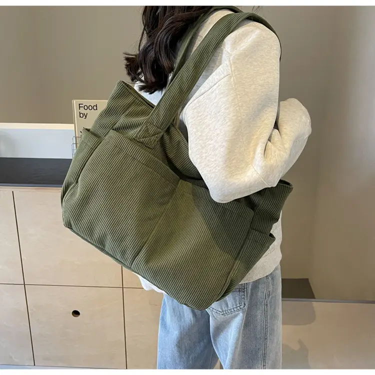 Japanese Style Canvas Crossbody Bag Large Capacity Olive Green — feature 34