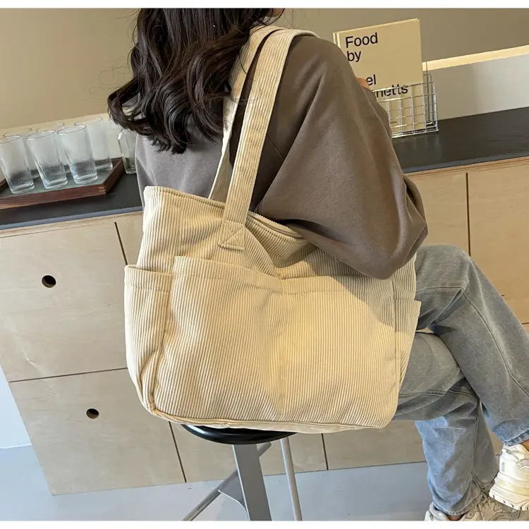 Japanese Style Canvas Crossbody Bag Large Capacity Olive Green — feature 36