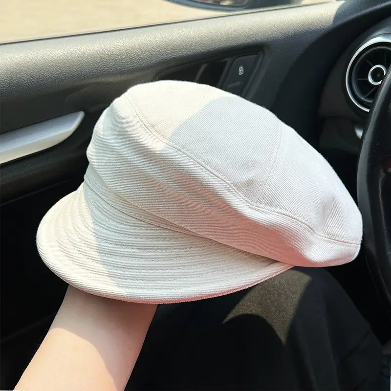 Women's Japanese Style Beret Hat with Duck Tongue - Image 2