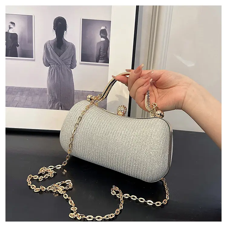 2025 Cross-Border Women's Chain Shoulder Bag Gold Embroidered — feature 10