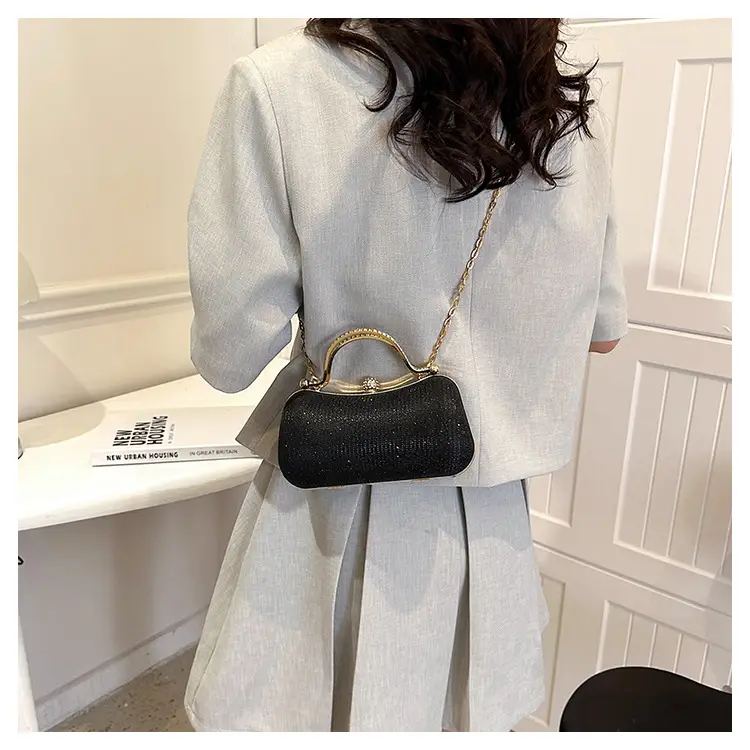 2025 Cross-Border Women's Chain Shoulder Bag Gold Embroidered — feature 38