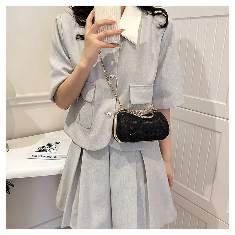 2025 Cross-Border Women's Chain Shoulder Bag Gold Embroidered — feature 40