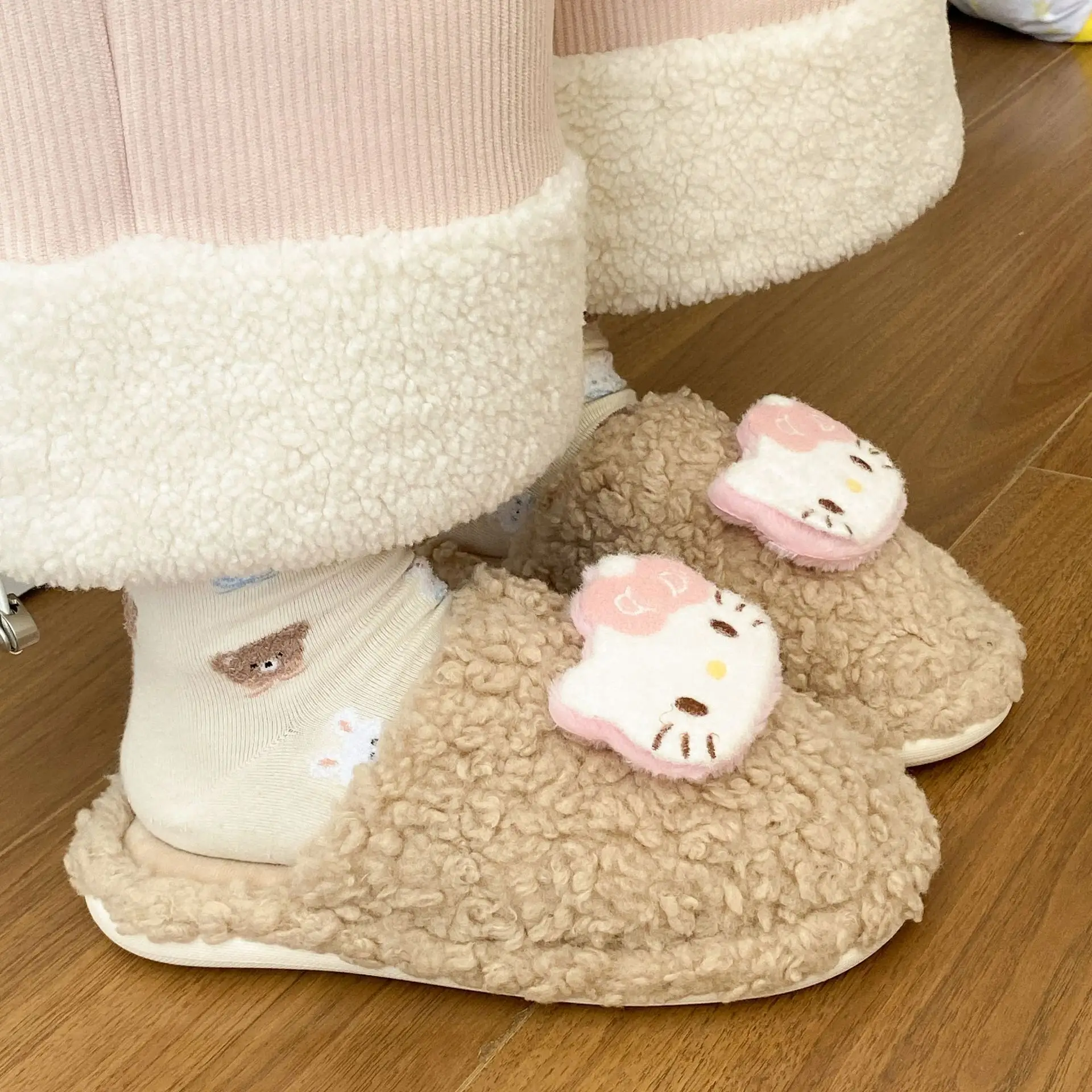 Cute Hello Kitty Wool Winter Slippers Cream - Image 4
