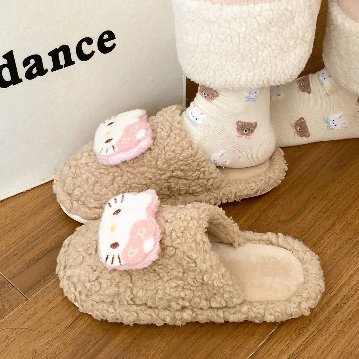 Cute Hello Kitty Wool Winter Slippers Cream — feature 26