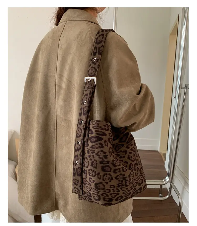 Leopard Print Large Cap Bag Women 2025 — feature 15