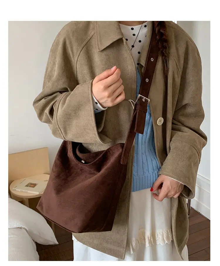 Leopard Print Large Cap Bag Women 2025 — feature 17