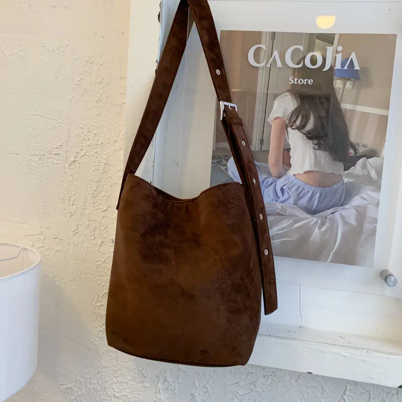 Leopard Print Large Cap Bag Women 2025 — feature 23