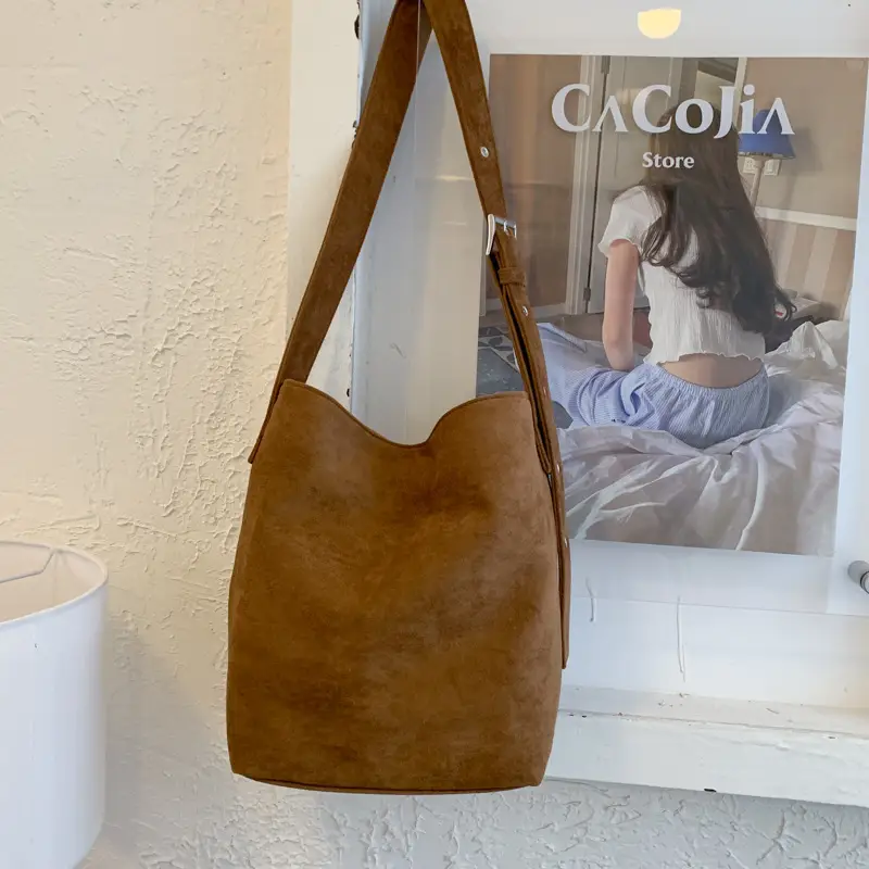 Leopard Print Large Cap Bag Women 2025 — feature 24