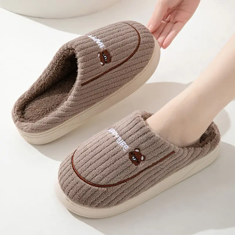 Men Grey Woolen Slippers for Home Indoor Use - Image 5