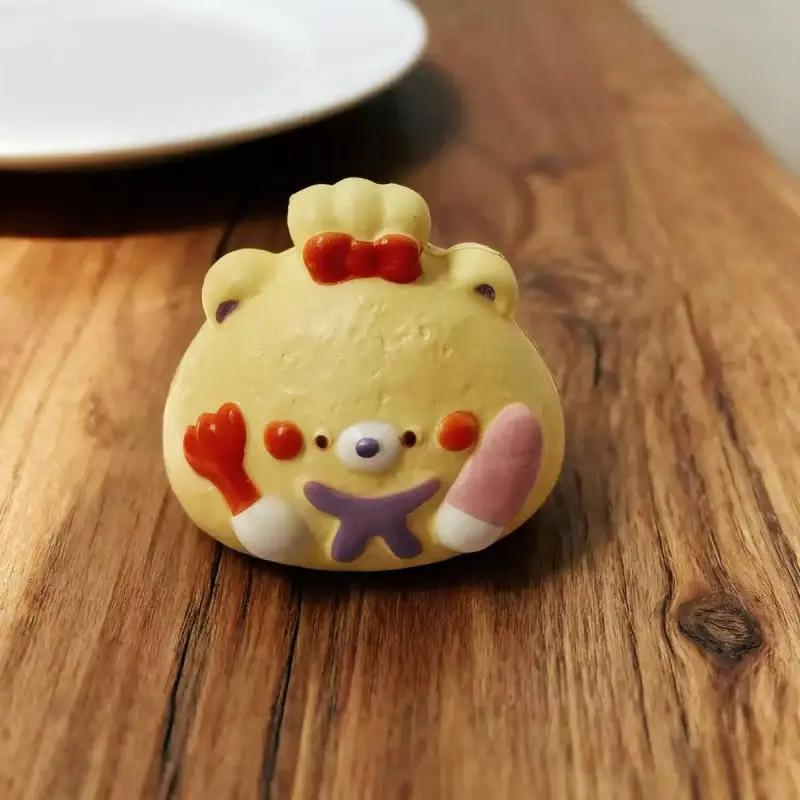 Super Moist Soft Finger-Sucking Bear, Pinchable and Muddy Feeling, Girl's Decompression Artifact, High-Looking Pu Slow Rebound Toy