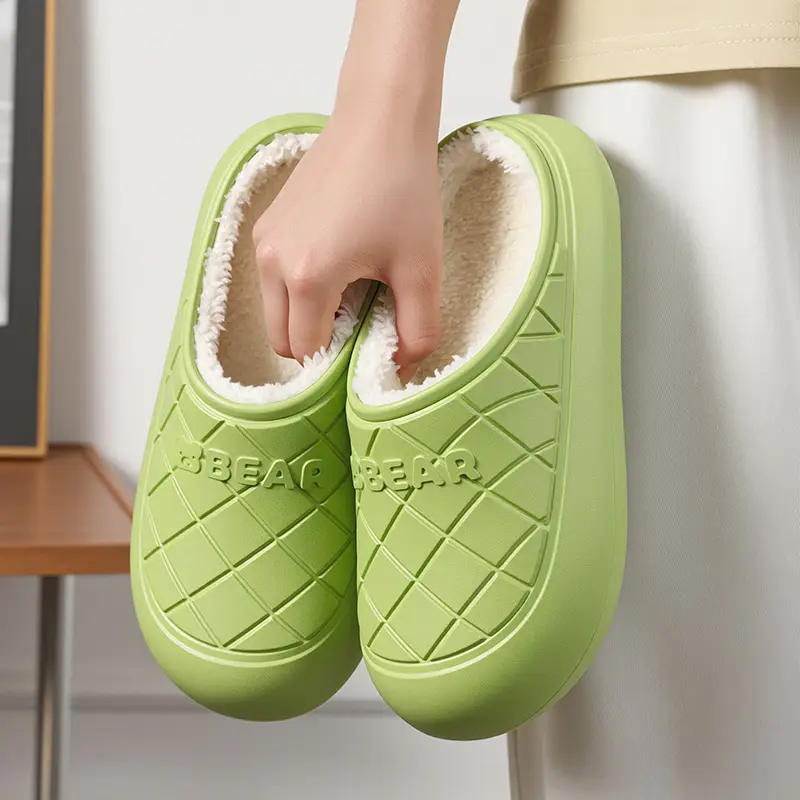 Cotton Slippers for Women, New Winter Style, Thick-Soled, Warm, Waterproof, Plush, Cartoon, Non-Slip, Home Cotton Slippers for Men