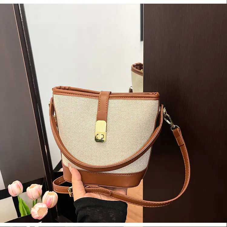 Women's Contrasting Color Handbag Autumn Winter Commuter Bag — feature 23