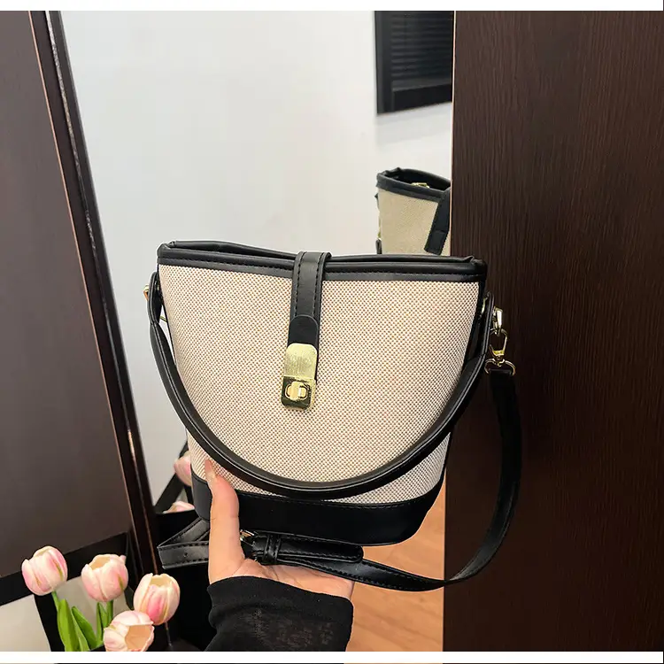 Women's Contrasting Color Handbag Autumn Winter Commuter Bag — feature 27