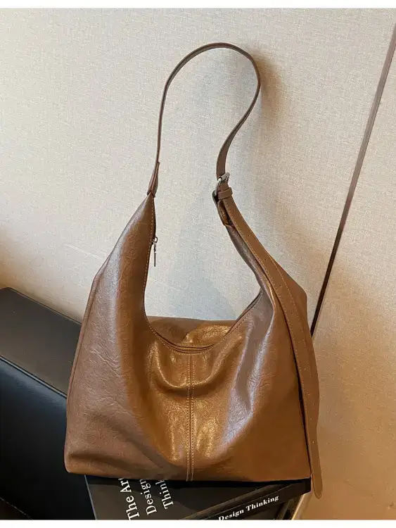 Brown Large Capacity Shoulder Bag for Women - Image 7