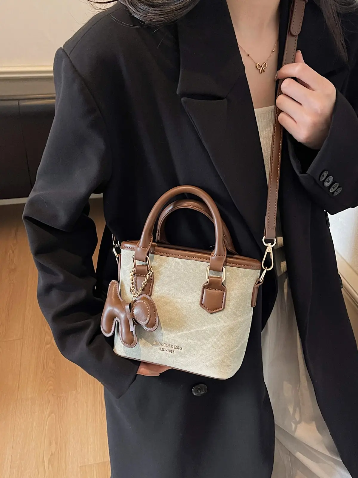 Women Retro Blue Canvas Crossbody Bag with Leather Strap - Image 9