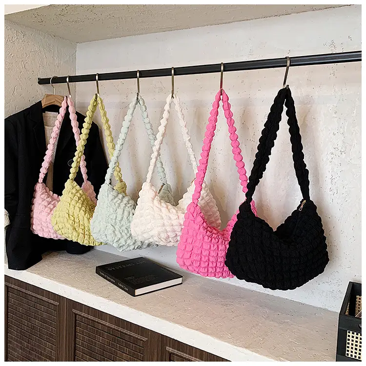 2025 Black High-End Crossbody Bag for Women — feature 1