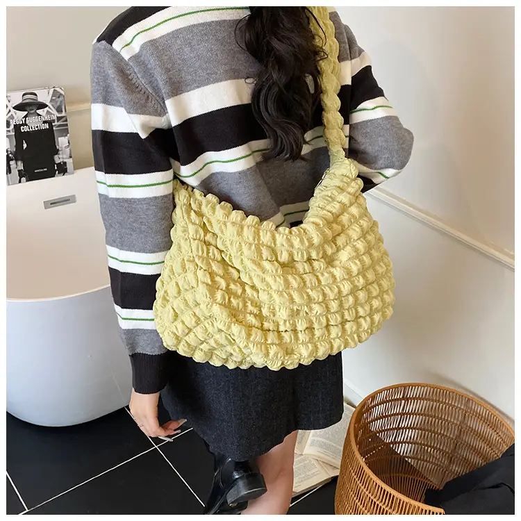 2025 Black High-End Crossbody Bag for Women — feature 17