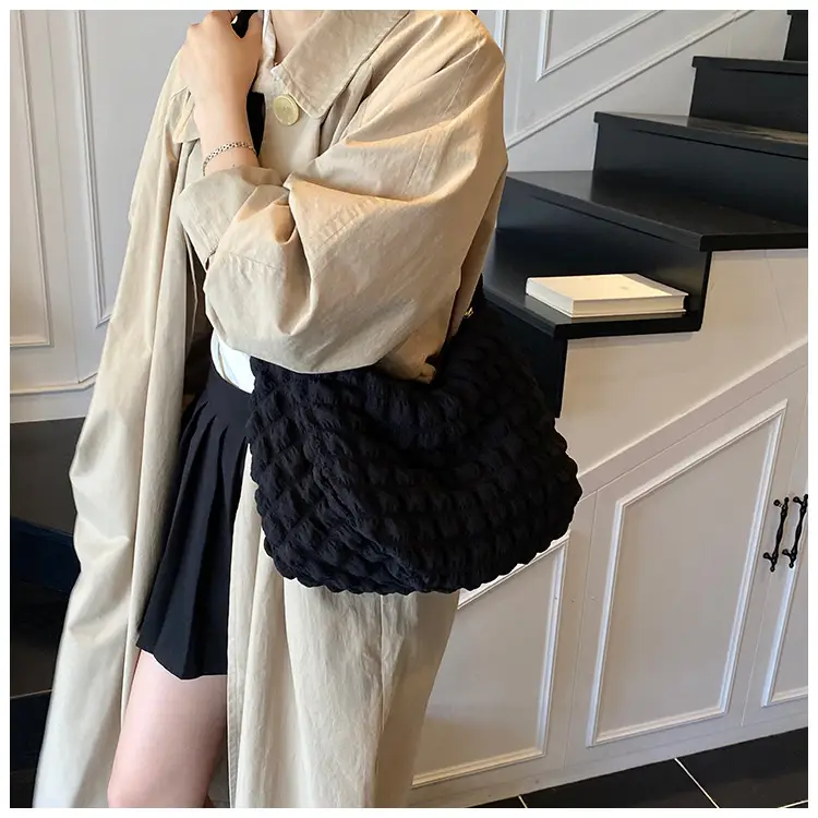2025 Black High-End Crossbody Bag for Women — feature 18