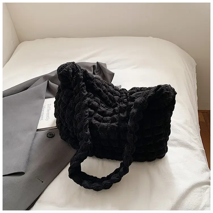 2025 Black High-End Crossbody Bag for Women — feature 35