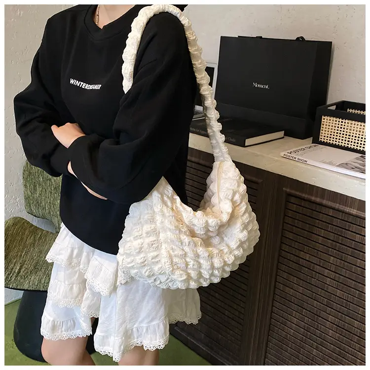 2025 Black High-End Crossbody Bag for Women — feature 9