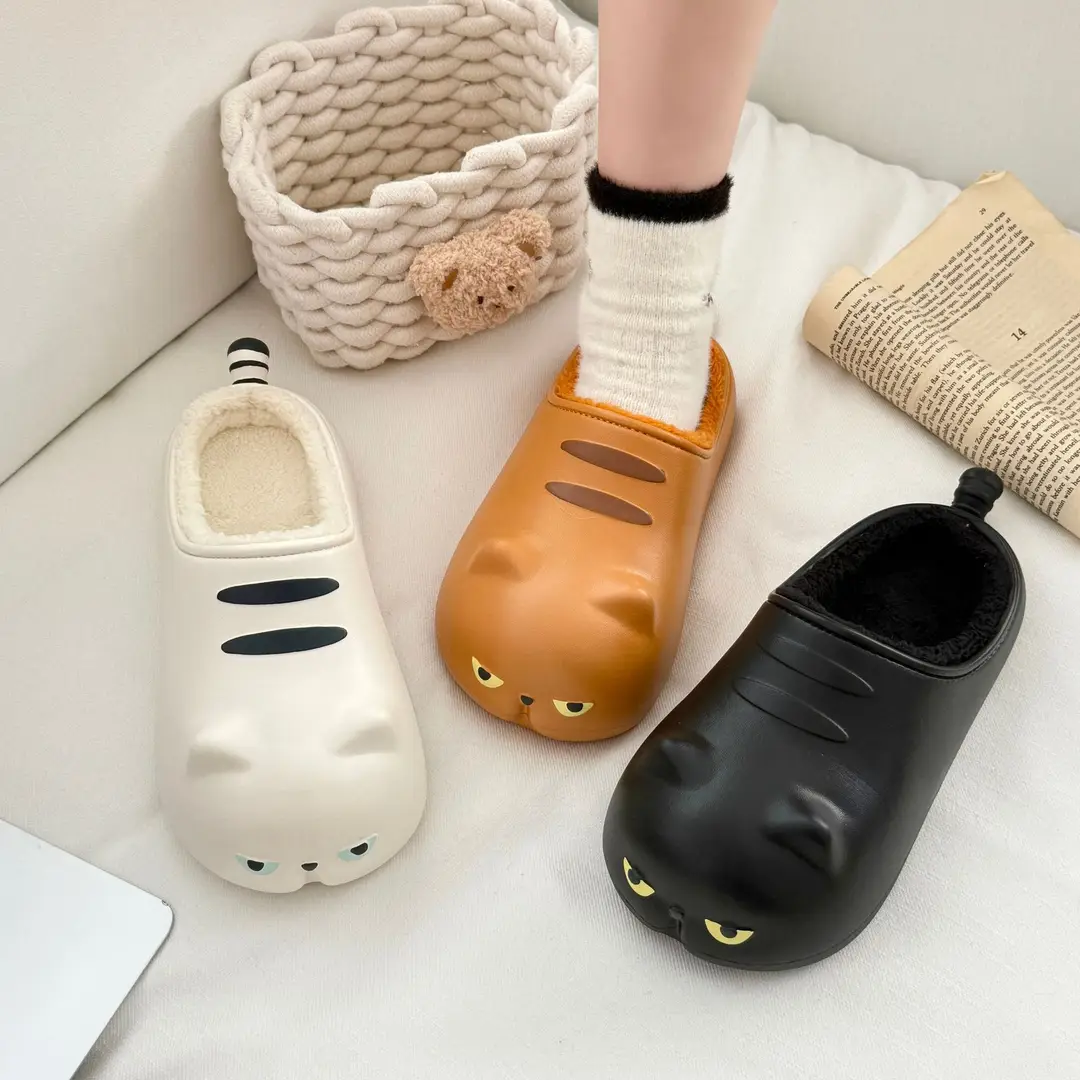 Cute Cartoon Soft-Soled Cat Cotton Slippers for Women to Wear Outside in Winter, Comfortable and Warm Cotton Shoes for Home, Non-Slip and Waterproof — feature 2