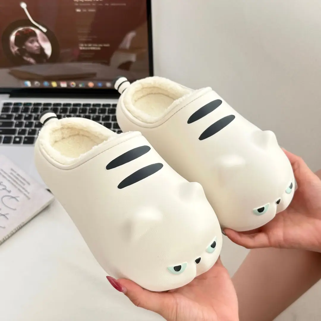 Cute Cartoon Soft-Soled Cat Cotton Slippers for Women to Wear Outside in Winter, Comfortable and Warm Cotton Shoes for Home, Non-Slip and Waterproof - Image 2