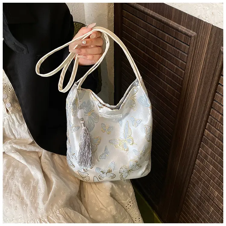 Women Embroidered Butterfly Shoulder Bag Large Capacity Summer Commute — feature 10