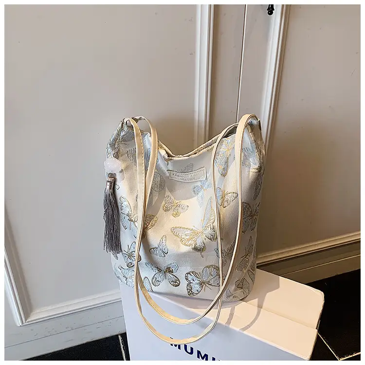 Women Embroidered Butterfly Shoulder Bag Large Capacity Summer Commute — feature 22