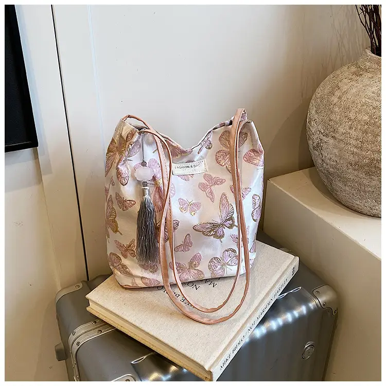 Women Embroidered Butterfly Shoulder Bag Large Capacity Summer Commute — feature 23